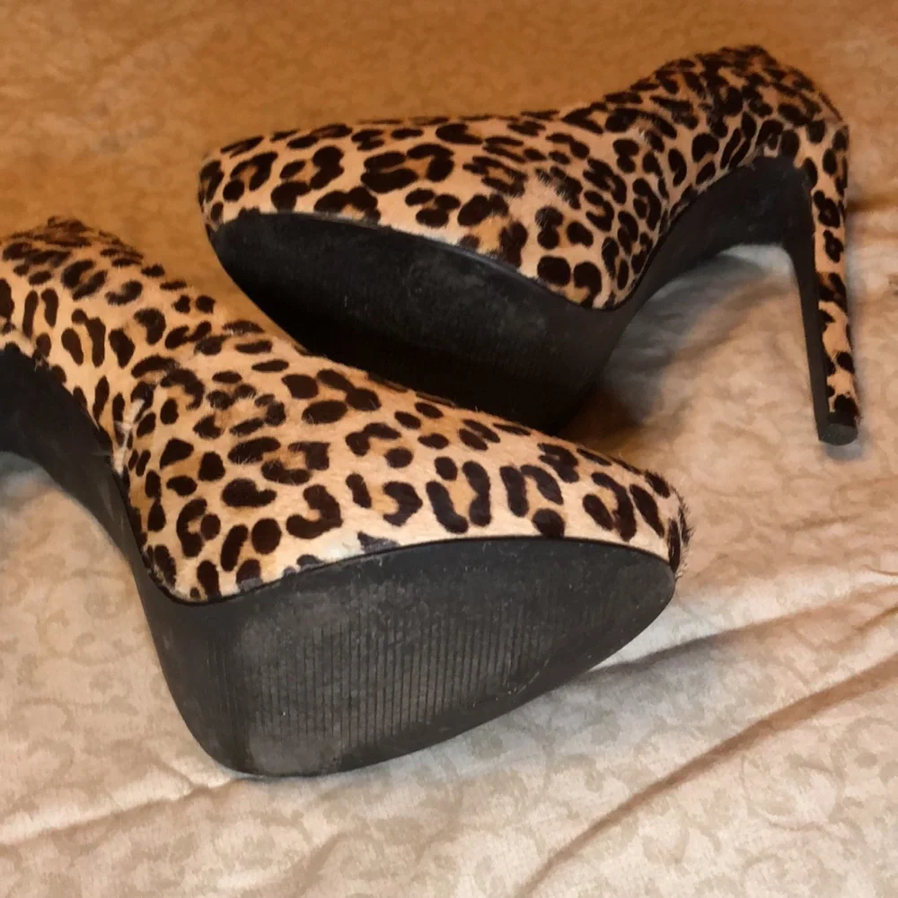 Faux leopard stack heels - Picture 4 of 6